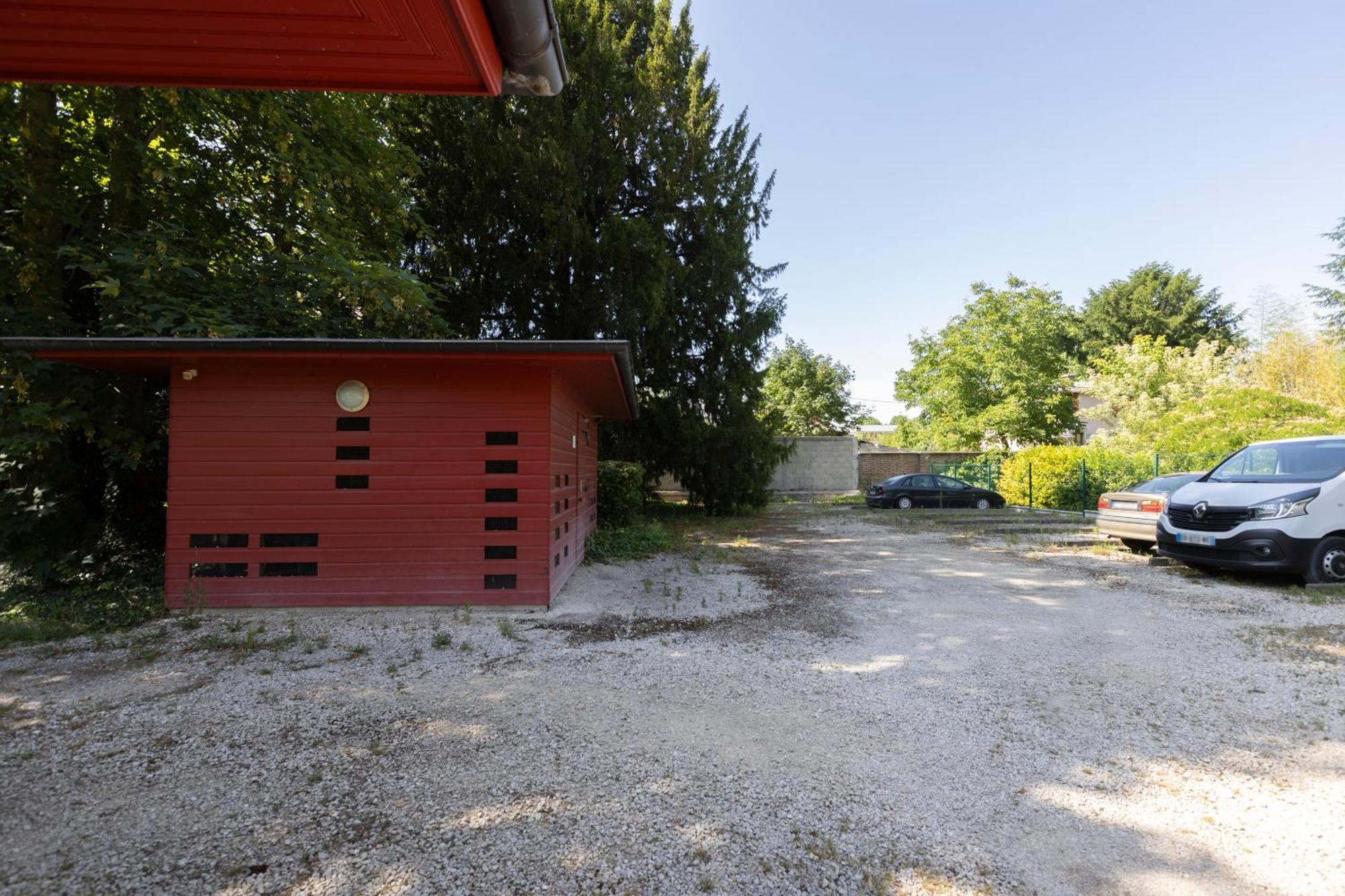 L'Odyssee - Parking Prive - Centre Ville Troyes Exterior photo